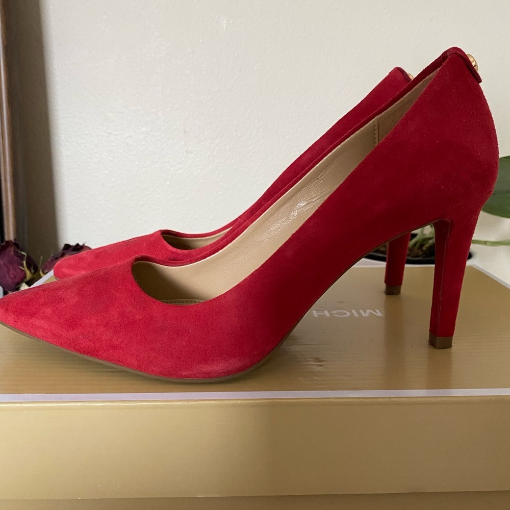 Michael Kors Red Pumps